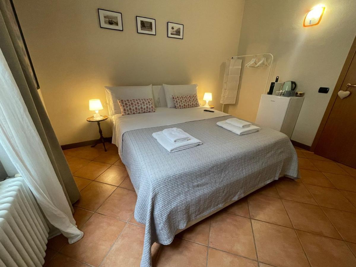 La camera di Lidia Côme Esterno foto